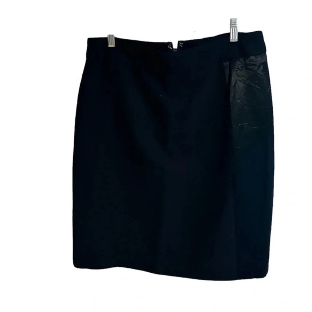 Gap Navy pencil skirt